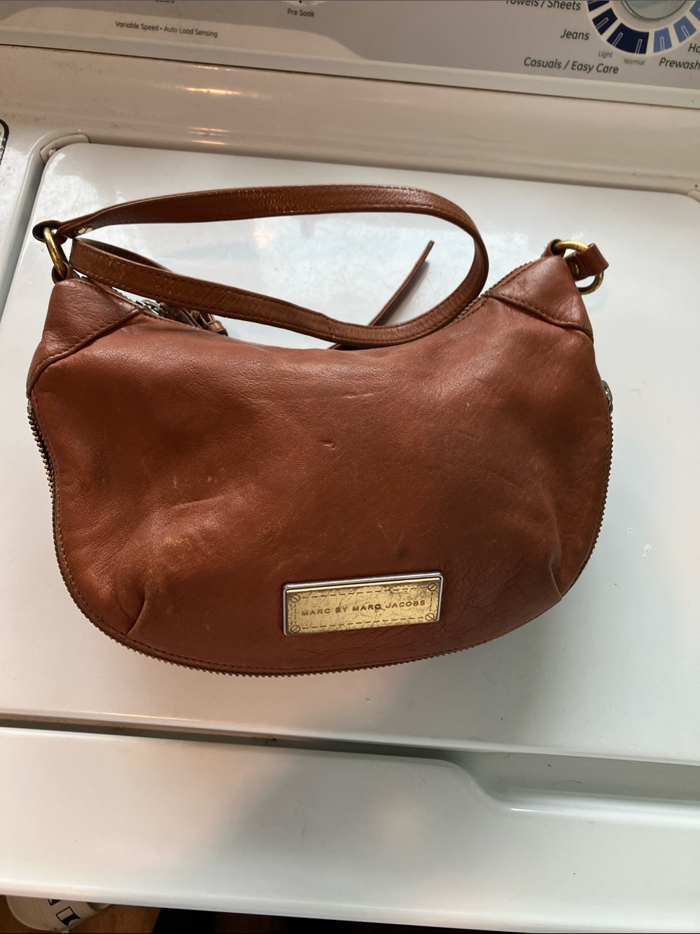 Marc by Marc Jacobs brown leather shoulder bag crossbody hobo